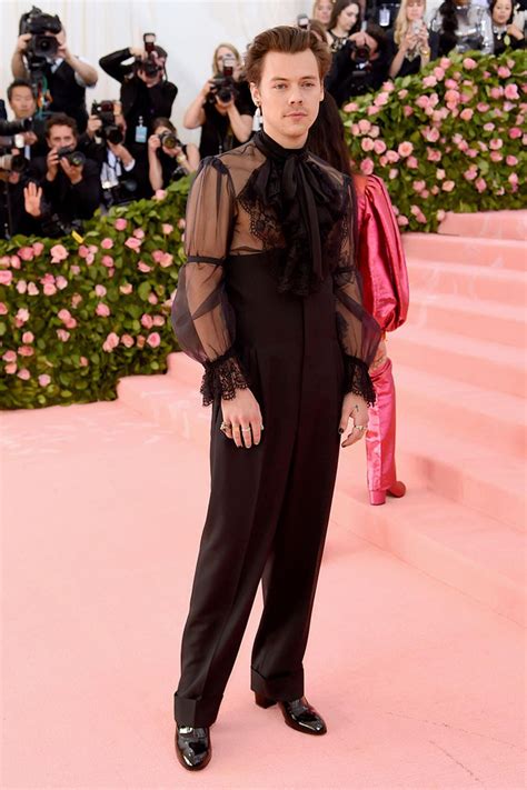 Shop women's, men's, kids' and baby clothing, as well as homewares, all at marks & spencer Met Gala 2019: Unsere Lieblingslooks - Schweizer Illustrierte