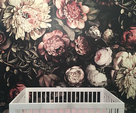 Incredible Bold Floral Wallpaper Ideas