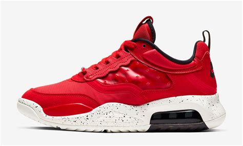 With design elements inspired by the air jordan 4, the jordan air max 200 brings a new level of air to jordan for details anchored in legacy and comfort made for the future. Jordan Air Max 200 Fire Red Available Now | SneakerFits.com