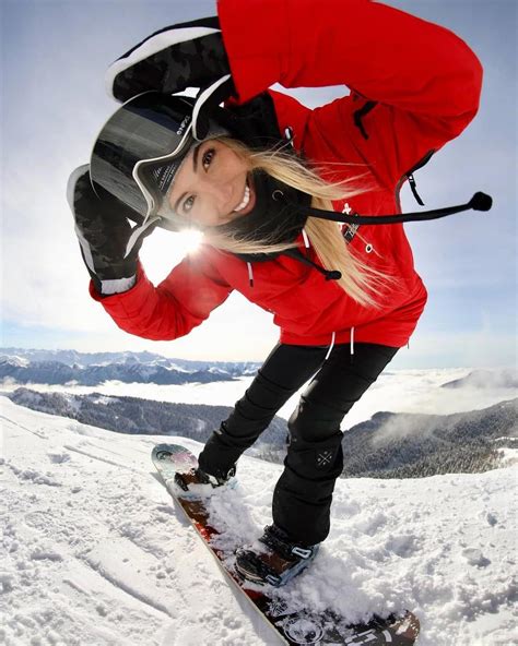 snowboard girl snowboarding women snowboarding outfit snowboard gear women snowboard girl