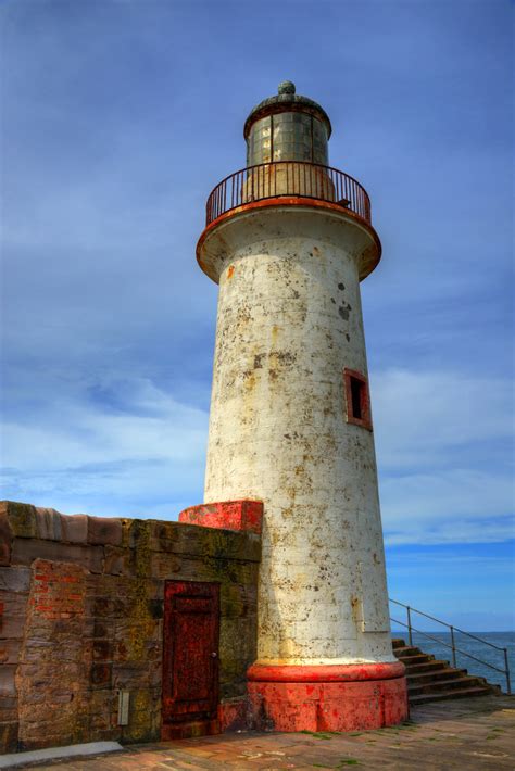 Whitehaven Lighthouse West Pier Whitehaven Cumbria Eng Flickr