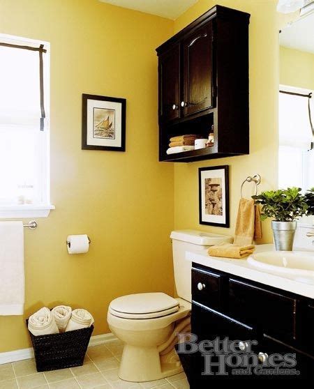 Awesome 45 Small Yellow Bathroom Decorating Ideas Yellow Bathroom
