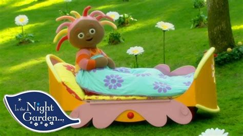 Upsy Daisy Gets Up With Daisies In The Night Garden Wildbrain Zigzag Youtube