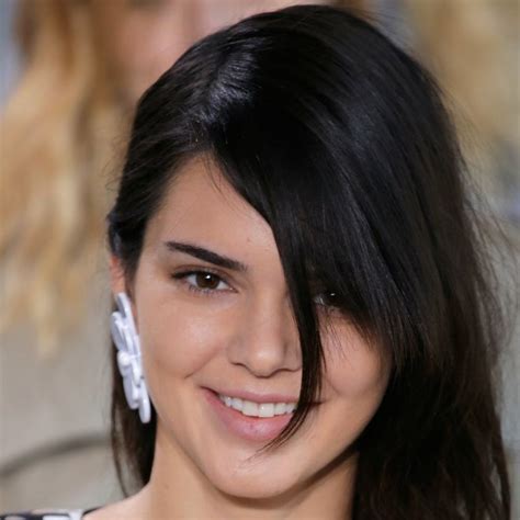 You Wont Believe The Insane 21st Birthday Present Kendall Jenner Didn