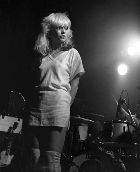 30 Vivid Photos From Londons Punk Past Blondie T Shirt Debbie Harry