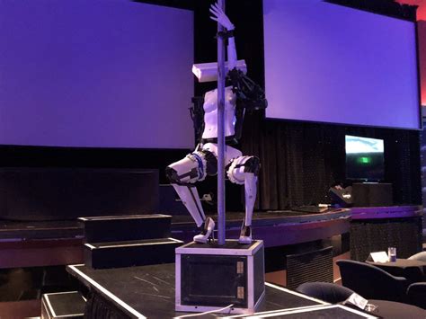 I Went To A Las Vegas Strip Club To Watch Robots Pole Dance