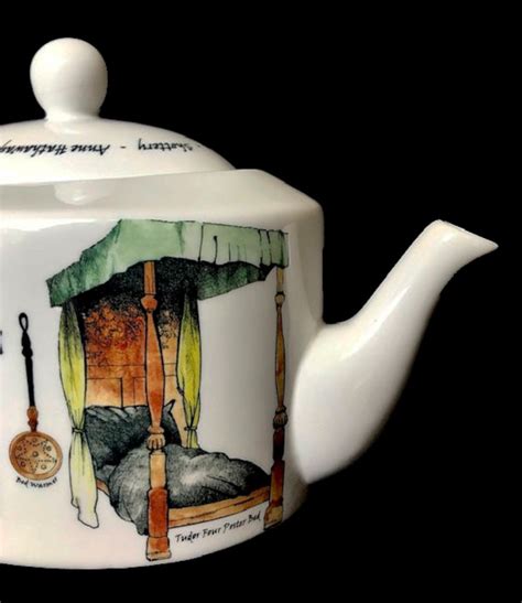 Anne Hathaways Cottage Tea Pot Fine Bone China Heritage Ceramic