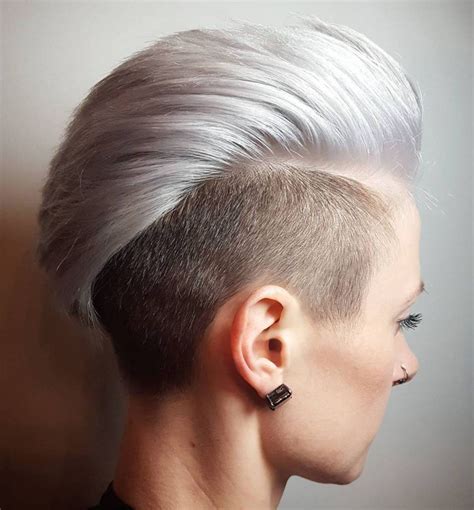 silver blonde mohawk | Mohawk hairstyles, Shaved side hairstyles, Short