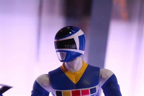 Sdcc 2016 Legacy Power Rangers In Space Figure Images