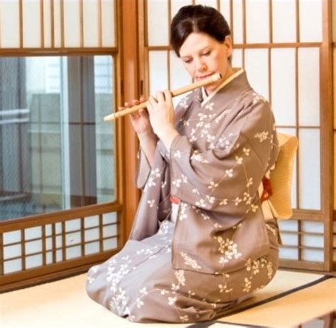 melbourne woman became first non japanese geisha in 400 years daily mail online