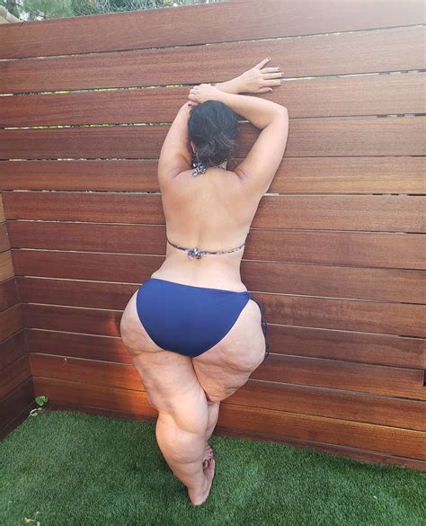Mature Thick Curvy Wide Hips Giant Ass Pawg Booty Pics Xhamster