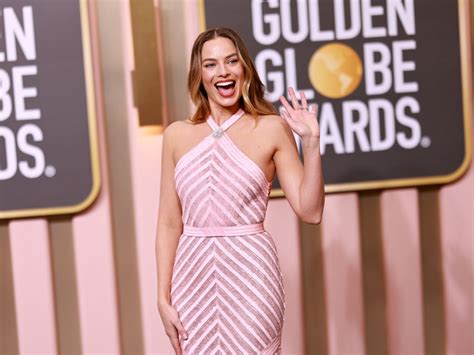 Margot Robbie Rocks A Barbie Pink Gown At Golden Globes Photos