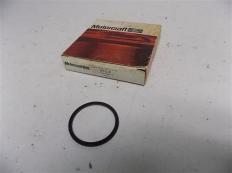 New Oem Ford Engine Coolant Thermostat Seal Gasket O Right D4pz 8590 B