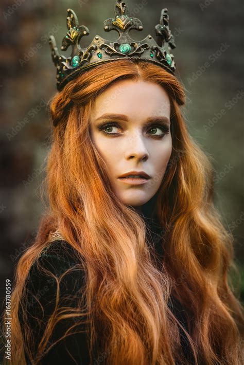 Ginger Queen Near The Castle Stock Foto Adobe Stock