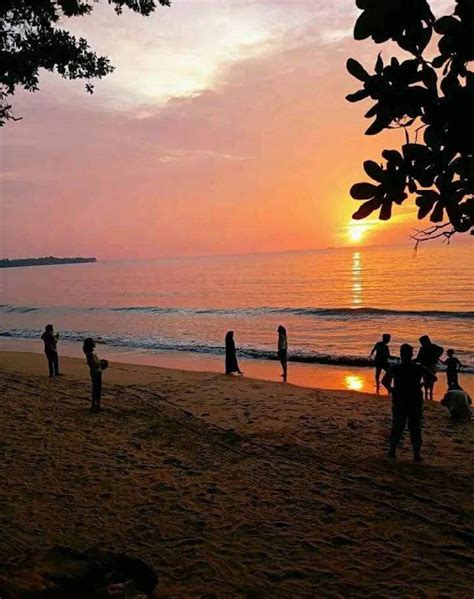 Pantai Carita Harga Tiket Masuk Fasilitas And Rute Ke Lokasi 2024 Teropong Media Melihat