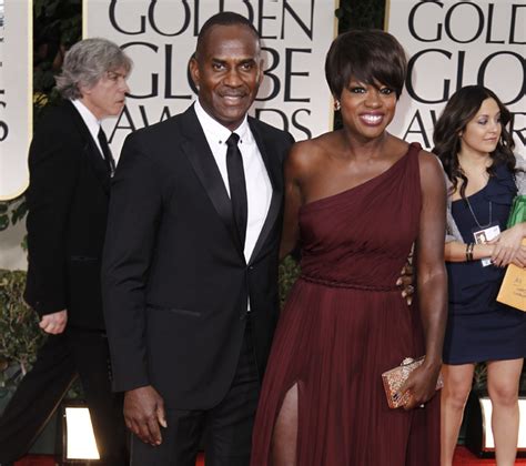 Viola davis' husband joins her tv series. Viola Davis 2021: Husband, net worth, tattoos, smoking ...