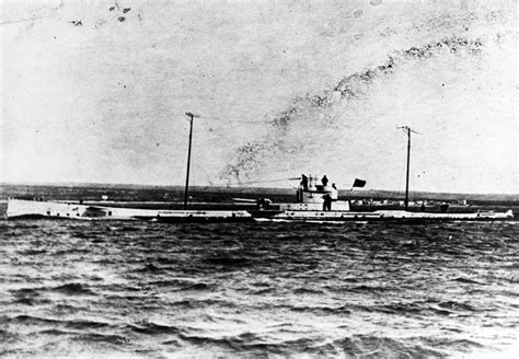 Nh 43795 U 34 German Submarine 1914 18