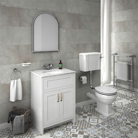 Here, a horizontal (ish) stripe will make a narrow bathroom feel wider. 5 Bathroom Tile Ideas For Small Bathrooms | Victorian Plumbing