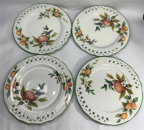 Set Of 4 Brunelli Tiffany Dinner Plates Flowers And Fruit Lattice Italy