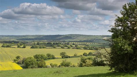 Timelapse Of Beautiful English Countryside Scenery On A Summers