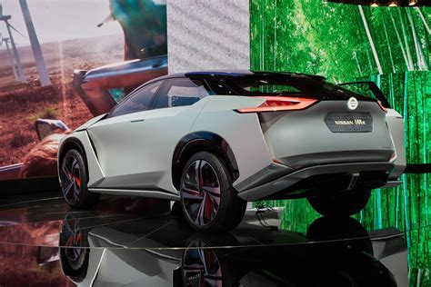 Nissan Unveiled An Electric Crossover For The Future Driving Plugin