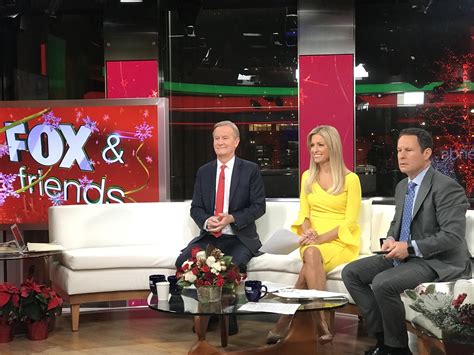 Ainsley Earhardt On Twitter Foxandfriends Starts Right Now Rt If Youre Waking Up With Us