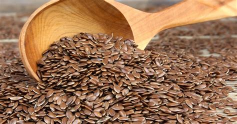 These Flax Seed Benefits for Hair and Skin Are the Perfect Way for ...