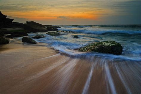 8 Long Exposure Beach Photography Tips For Better Photos