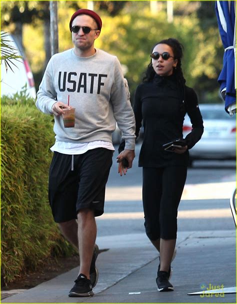 robert pattinson and fka twigs show some pda on a lunch date photo 745880 photo gallery