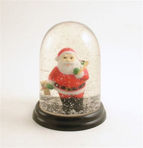 Vintage Christmas Snow Globe Santa Claus Etsy Christmas Snow Globes Snow Globes Vintage