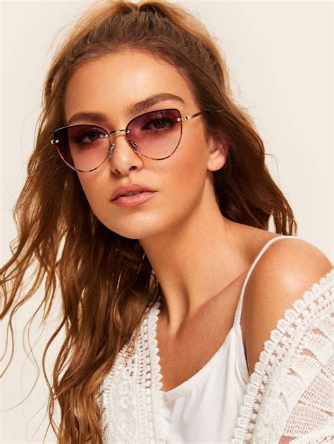 Tortoiseshell Frame Tinted Lens Sunglasses Shein Sunglasses Latest Sunglasses Things To Sell