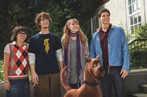 Watch Scooby Doo The Mystery Begins On Netflix Today