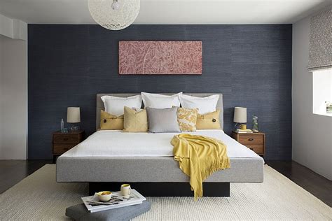 Snazzy Contemporary Bedroom With Grasscloth Wallcovering And Random