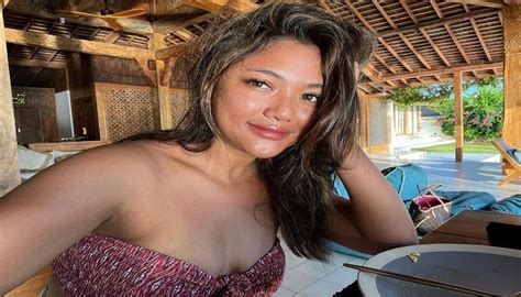Cantik Dan Seksi Marion Jola Nikmati Liburan Di Bali Warganet Masih