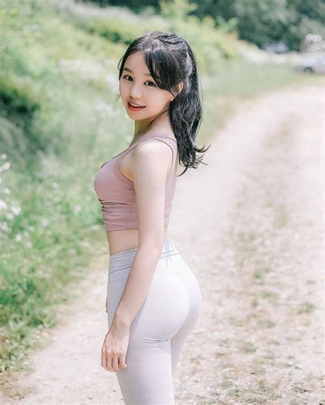 파란호수さん Paranhosu • Instagram写真と動画 Beautiful Dresses Short Asian Model Girl Model