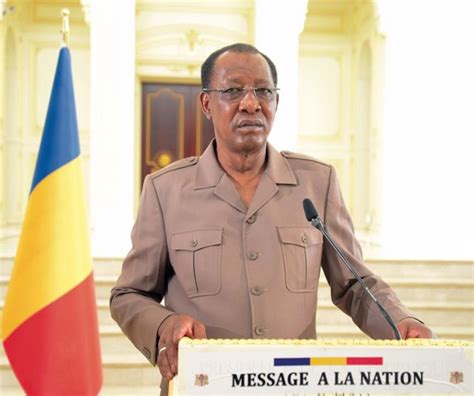 Chad El Presidente De Chad Promulga La Nueva Constitución Y Aboga Por