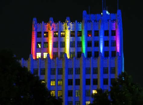 Missouri Pacific Building In Pride Colors Tagdragon Flickr