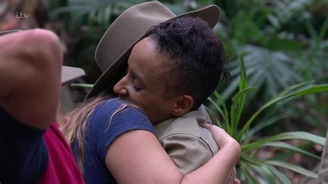 Im A Celebrity Adele Roberts Shares Tender Kiss With Girlfriend After