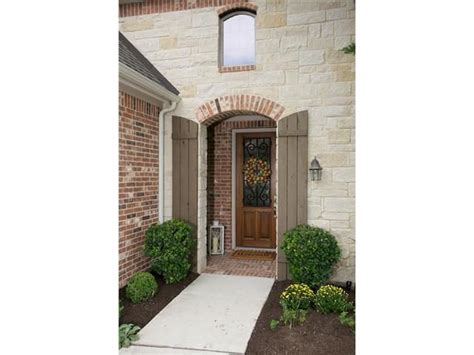 Start your apartment search today. 115 Granite Ln, Austin, TX 78737 - realtor.com®