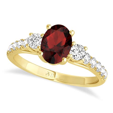 Oval Cut Garnet And Diamond Engagement Ring 18k Yellow Gold 140ct