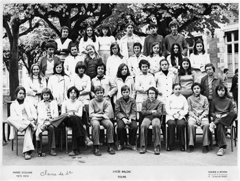 Photo De Classe Lycée Balzac Tours 4ème De 1973 Lycée Balzac
