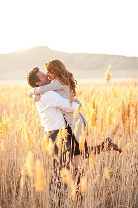 Image Result For Couple Photography Poses In Wheat Field Couple Photography Poses Couple