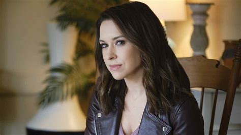 Lacey Chabert Lost Her Hearing After A Recent Medical Emergency Usa News