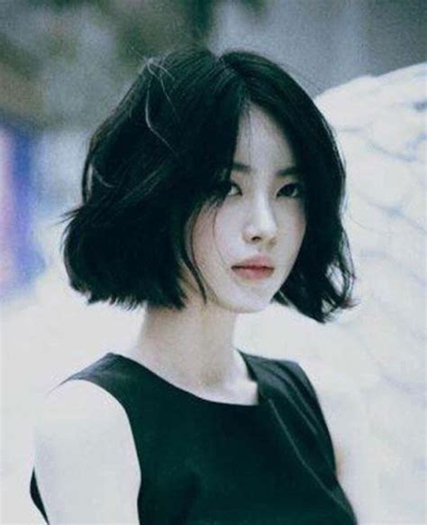 Always envied female korean celebrities and their beautiful korean bangs? 2018-2019 Korean Haircuts For Women - Shapely Korean ...