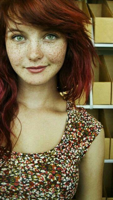 Pin By Daniyal Aizaz On Freckles Red Haired Beauty Beautiful