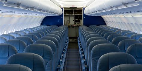 5 seats to avoid in an aeroplane
