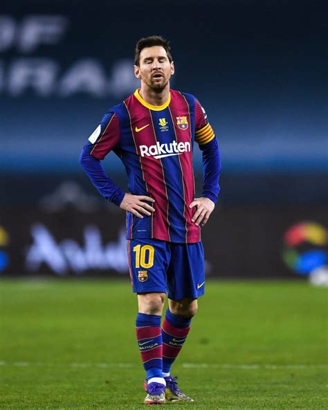 Lionel Messi Gets Red Carded For The First Time In His Barcelona Career
