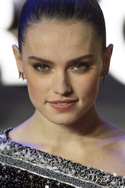 Daisy Ridley Arrives At Star Wars The Force Awakening European