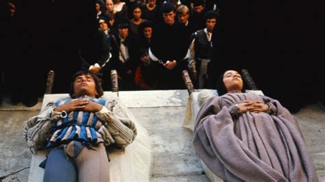 The Actors Of The Romeo And Juliet Film Sue Paramount For