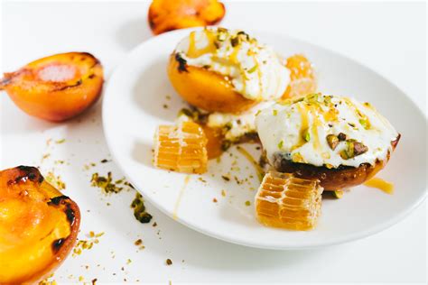 Broiled Peaches With Rum Whipped Cream Ohcarlene